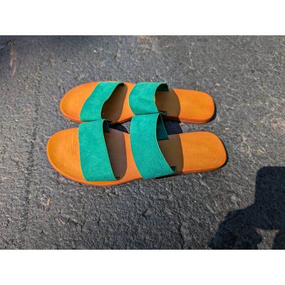 Bamboo Womens Moondance 19 Flat Slip On Sandals Slides Sz 8 38 Green Tan Coastal - Picture 1 of 6